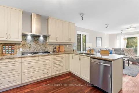 400 PLEASANT PARK Rd, Alta Vista and Area, ON K1H 5N1