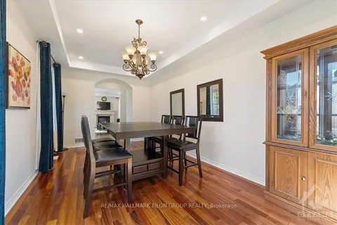 264 TEMPEST Dr, Stittsville - Munster - Richmond, ON K2S 0K6