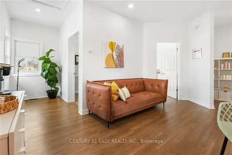 7 ARGYLE St, Renfrew, ON K7V 1T2