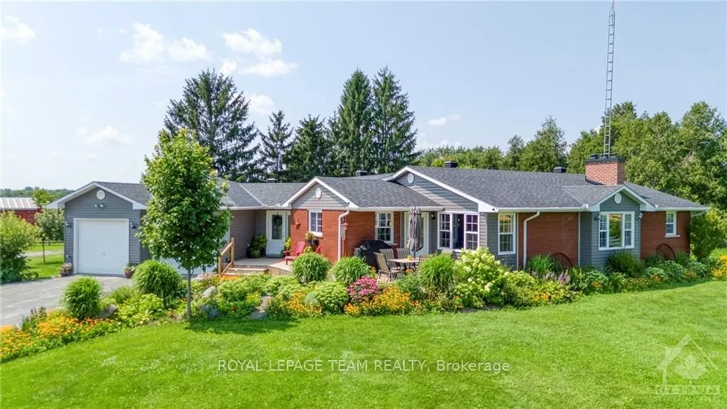 6443 MARTIN Street, Mississippi Mills, ON K0A 1A0