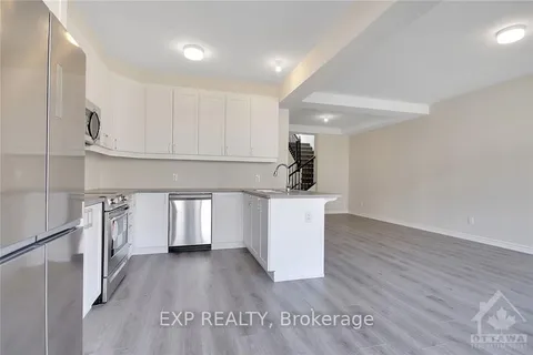 616 BRONZE COPPER Cres, Stittsville - Munster - Richmond, ON K0A 2Z0