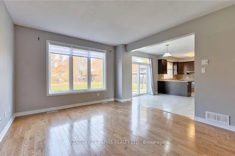 27 BEDARD Blvd, Petawawa, ON K8H 0B7