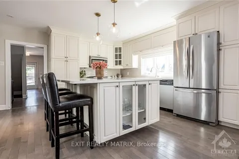 634 EDISON Ave, Carlingwood - Westboro and Area, ON K2A 1V7