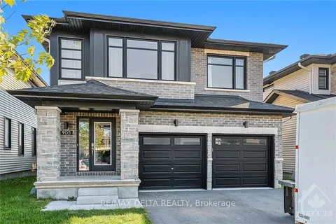 905 EMBANKMENT St, Stittsville - Munster - Richmond, ON K2V 0B9
