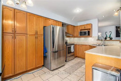 275 ROLLING MEADOW Cres, Orleans - Convent Glen and Area, ON K1W 0A8