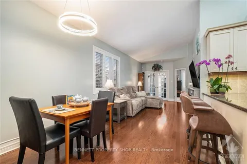 51 STEDMAN St, Blossom Park - Airport and Area, ON K1T 4G5