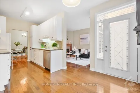 418 CACHE, Blossom Park - Airport and Area, ON K1T 4H3