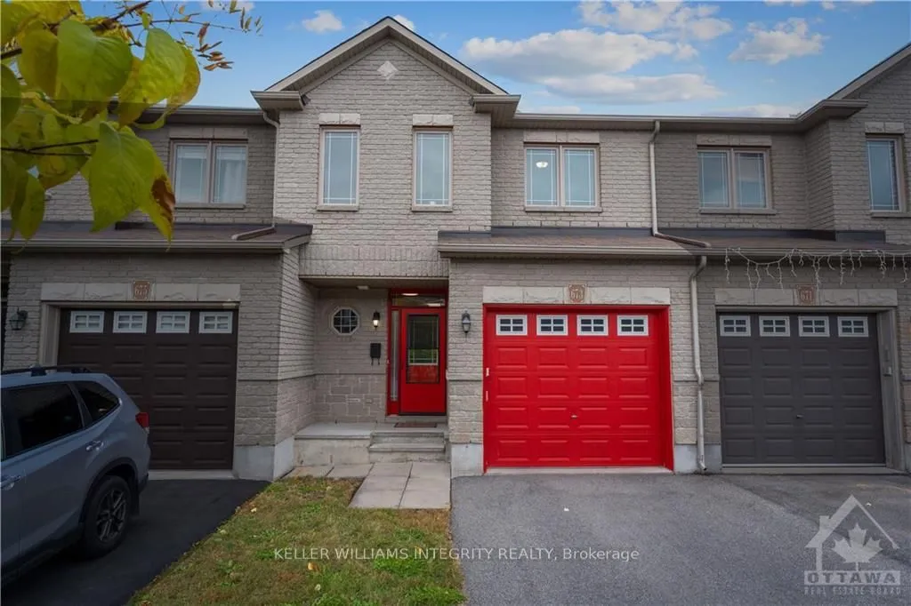 673 PEPPERVILLE Cres, Kanata, ON K2M 0E4