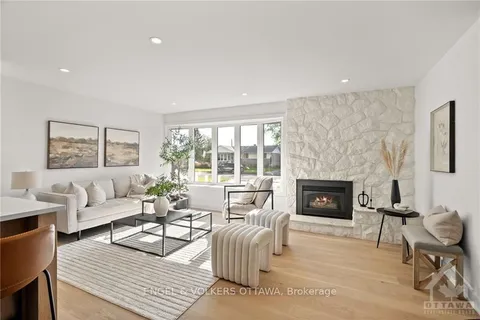 20 ILKLEY Cres, South of Baseline to Knoxdale, ON K2G 0W7