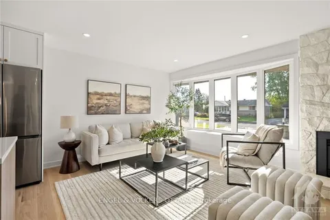 20 ILKLEY Cres, South of Baseline to Knoxdale, ON K2G 0W7