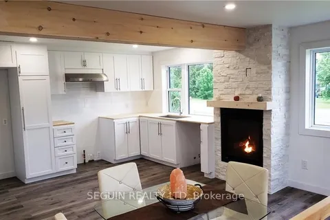 3646 FRONT Rd, East Hawkesbury, ON K6A 2T4