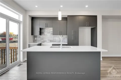 428 CLUBTAIL, Blossom Park - Airport and Area, ON K0A 2P0