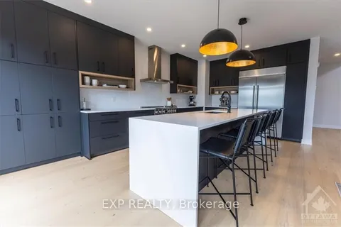 25 ANGEL Hts, Stittsville - Munster - Richmond, ON K2S 2N2