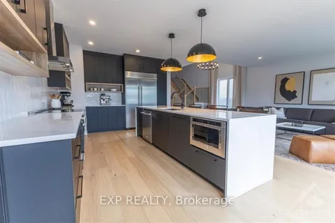 25 ANGEL Hts, Stittsville - Munster - Richmond, ON K2S 2N2