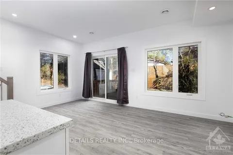 149 LONGPRE St, Vanier and Kingsview Park, ON K1L 7J5