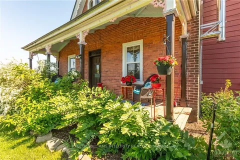 650 CONCESSION 1 Road, ON K0B 1B0