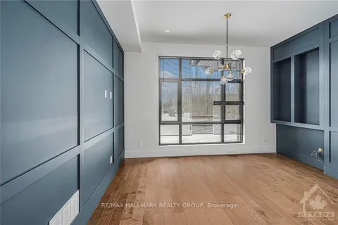 132 ROBERT TAITE Dr, Orleans - Cumberland and Area, ON K4C 0B1