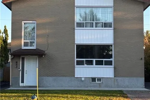 972 DYNES Rd, Mooneys Bay - Carleton Heights and Area, ON K2C 0G8