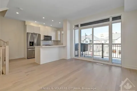 824 ANCIANO Cres, Kanata, ON K2S 0J7