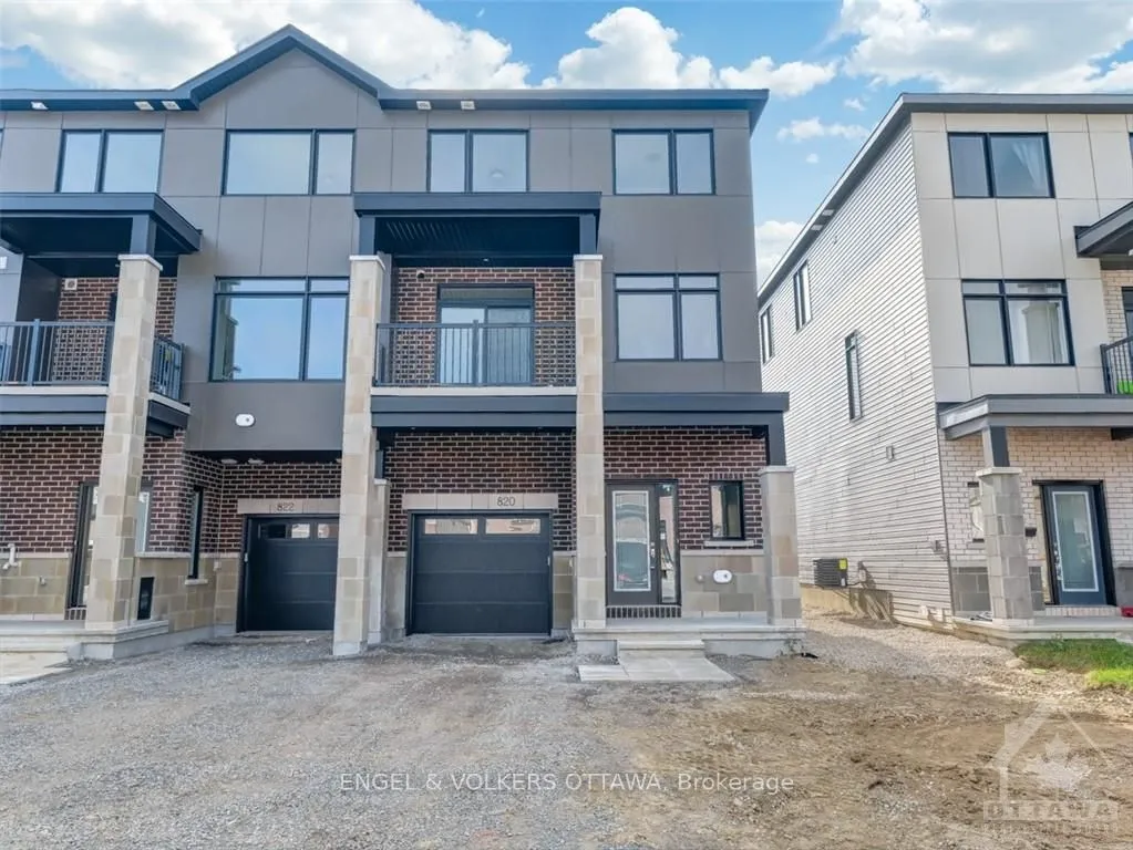 820 ANCIANO Cres, Kanata, ON K2S 0J7