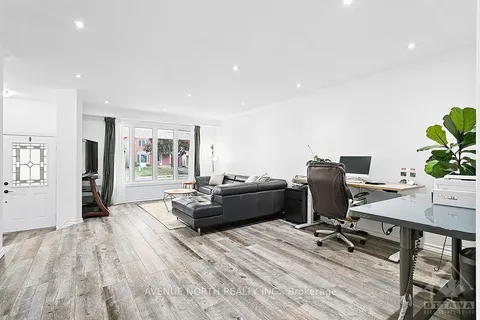 393 STONEWAY Dr, Barrhaven, ON K2G 6G7