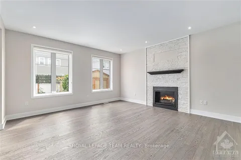 147 EQUITATION Circ, Stittsville - Munster - Richmond, ON K0A 2Z0