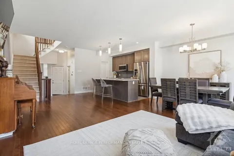 2849 GRAND CANAL St, Barrhaven, ON K2J 0T2