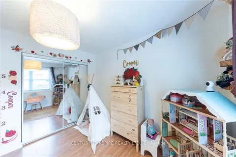 59 LEGERE Dr, Laurentian Hills, ON K0J 1P0