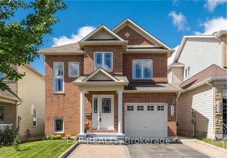 113 GLENDORE St, Barrhaven, ON K2J 0N1