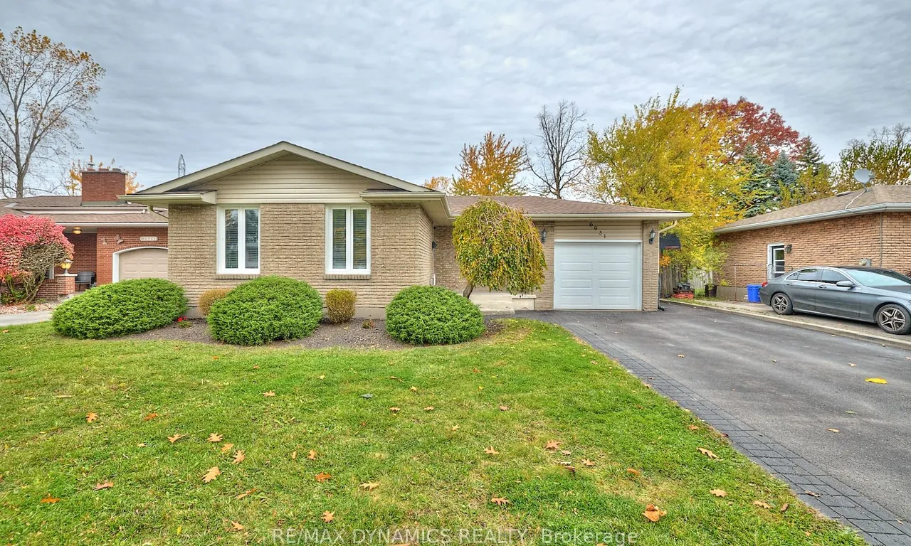 6931 Casey St, Niagara Falls, ON L2J 3G6