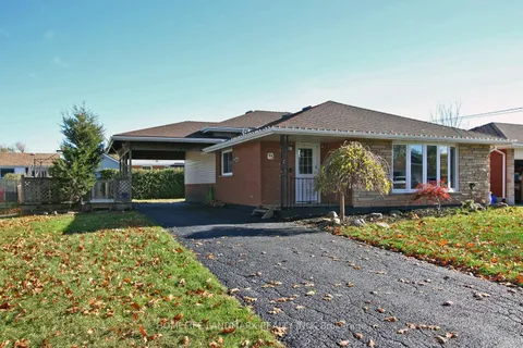 45 Lorne Ave, Grimsby, ON L3M 2H9