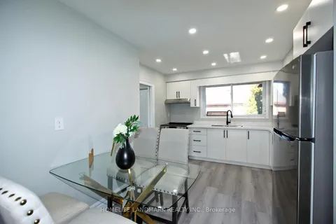 45 Lorne Ave, Grimsby, ON L3M 2H9