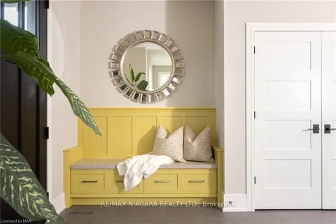 32 BRECKENRIDGE Blvd, St. Catharines, ON L2W 1A7