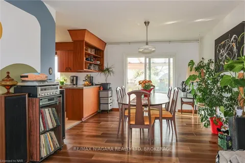 7001 CONCORD Cres, Niagara Falls, ON L2G 5G7