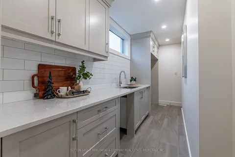 87 ALLISTER Dr, Middlesex Centre, ON N0L 1R0