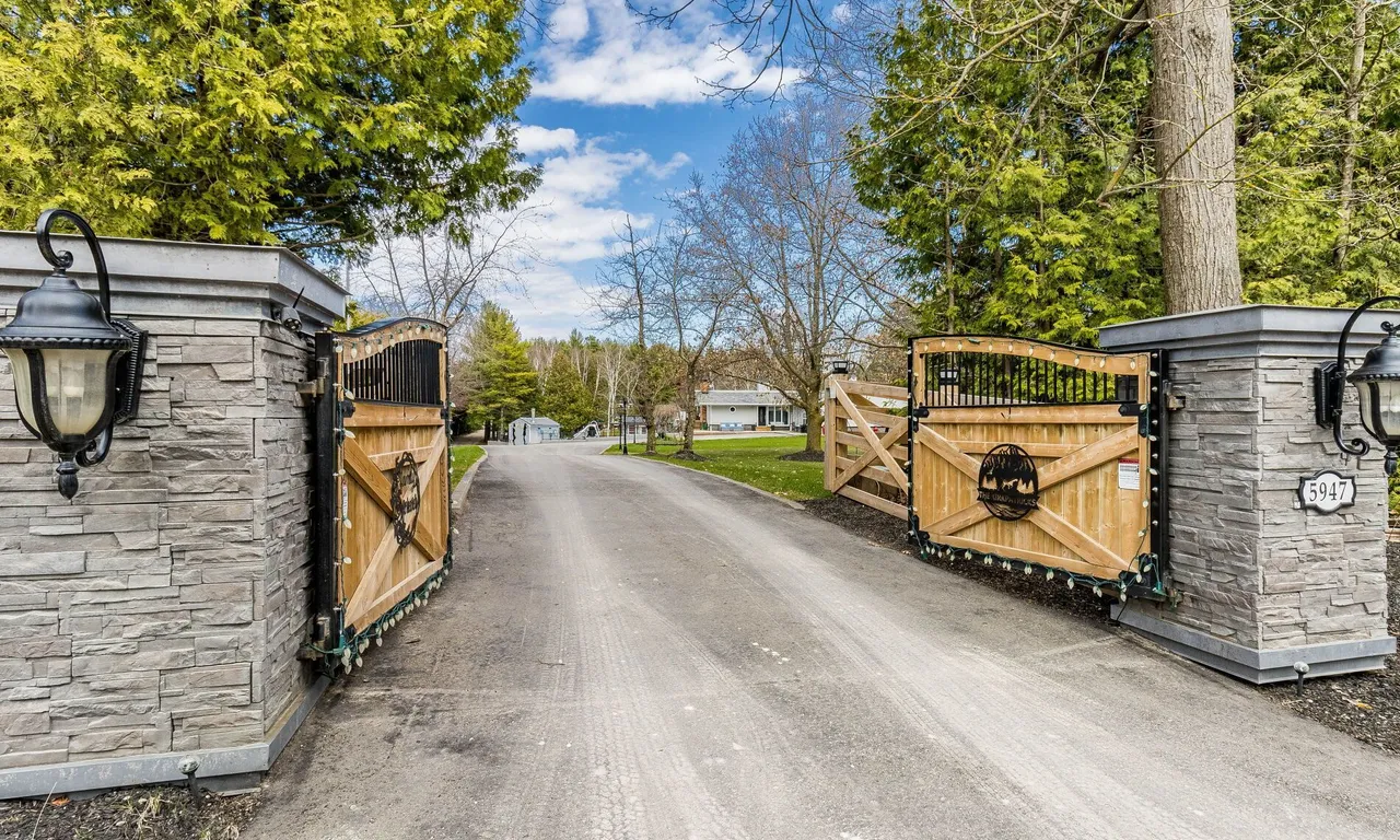 5947 Fourth Line, Erin, ON N0B 1Z0