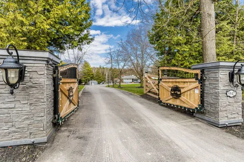 5947 Fourth Line, Erin, ON N0B 1Z0