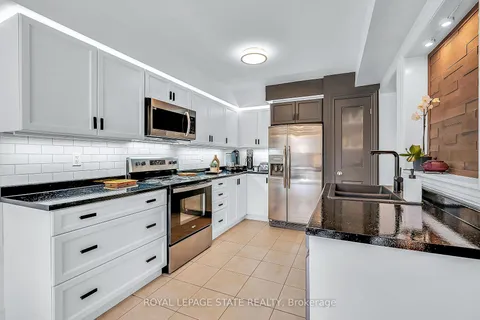 250 Fall Fair Way, Hamilton, ON L0R 1C0