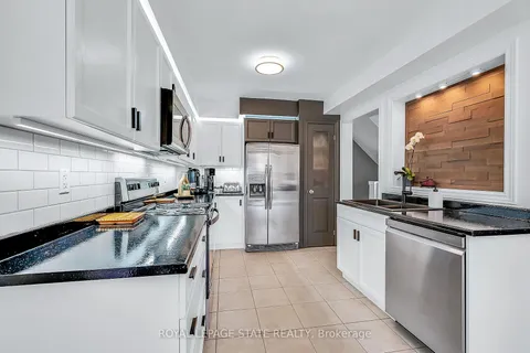 250 Fall Fair Way, Hamilton, ON L0R 1C0