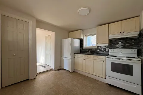 59 GEDDES St, Belleville, ON K8P 2X6