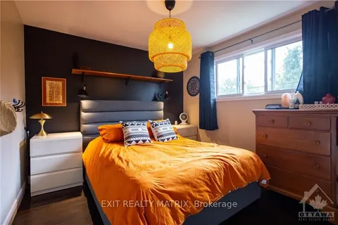 1860 FEATHERSTON Dr, Alta Vista and Area, ON K1H 6P5