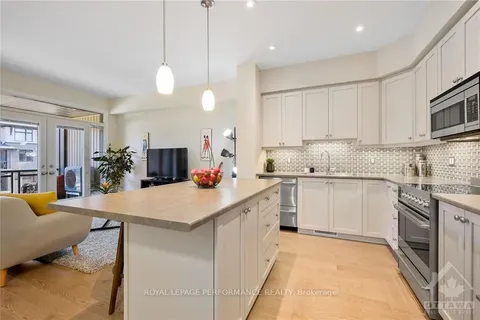207 DRAGONFLY Walk, Orleans - Convent Glen and Area, ON K1W 0J7