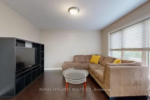 729 MALOJA Way, Stittsville - Munster - Richmond, ON K2S 0N6