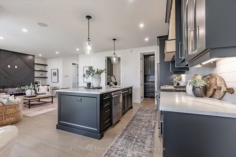 2684 HEARDCREEK Tr, London, ON N6G 0W1