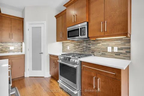 1951 Cherrywood Tr, London, ON N6H 0C9