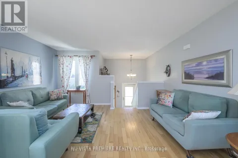 325 Lighthouse Rd, London, ON N6M 1H8