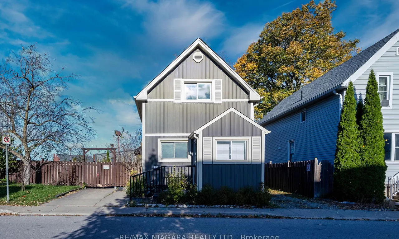 4769 Ryerson Cres, Niagara Falls, ON L2E 1E7
