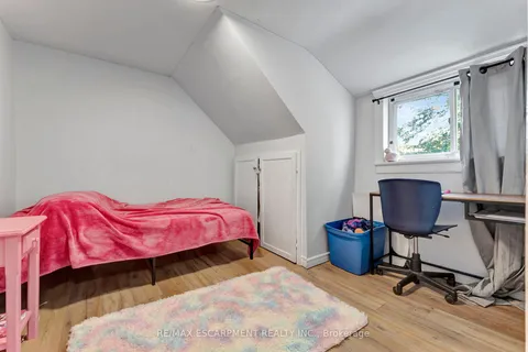 171 Balmoral Ave, Hamilton, ON L8L 7R9