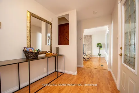 122 Fenelon Dr, Kawartha Lakes, ON K0M 1G0