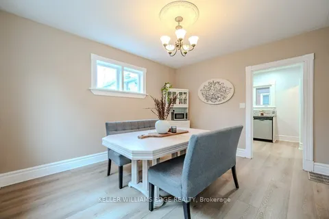 215 Weber St, Kitchener, ON N2H 1E7